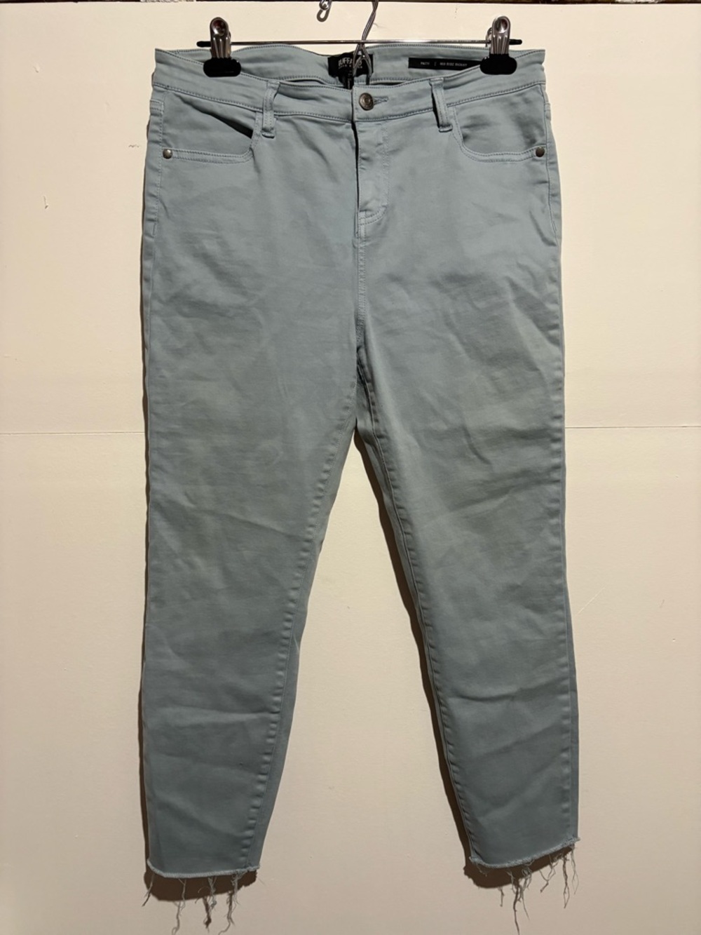 Women’s Buffalo David Bitton Light Blue Ankle Jeans Size 31